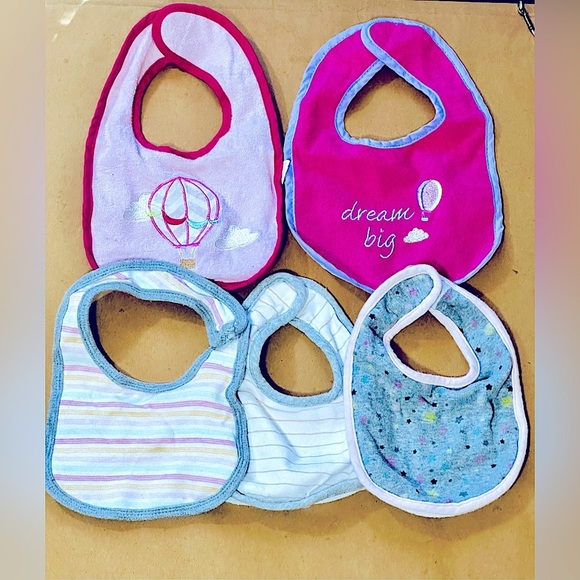 🔴6/$26🔴 Baby Bibs (Set of 5)​ - Picture 1 of 3